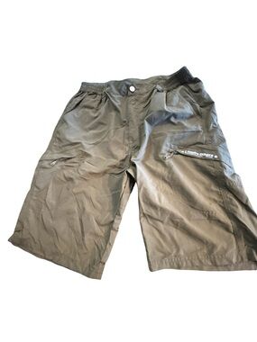 Vcansion Olive Green Utility Cargo Shorts Men's Size 32 Gorpcore Quick Dry